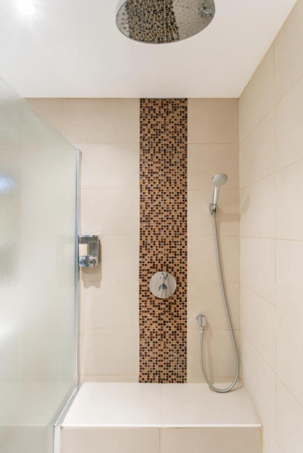 Appartement T4 Centre Ville Sete Tout Confort 3 Chambres 外观 照片