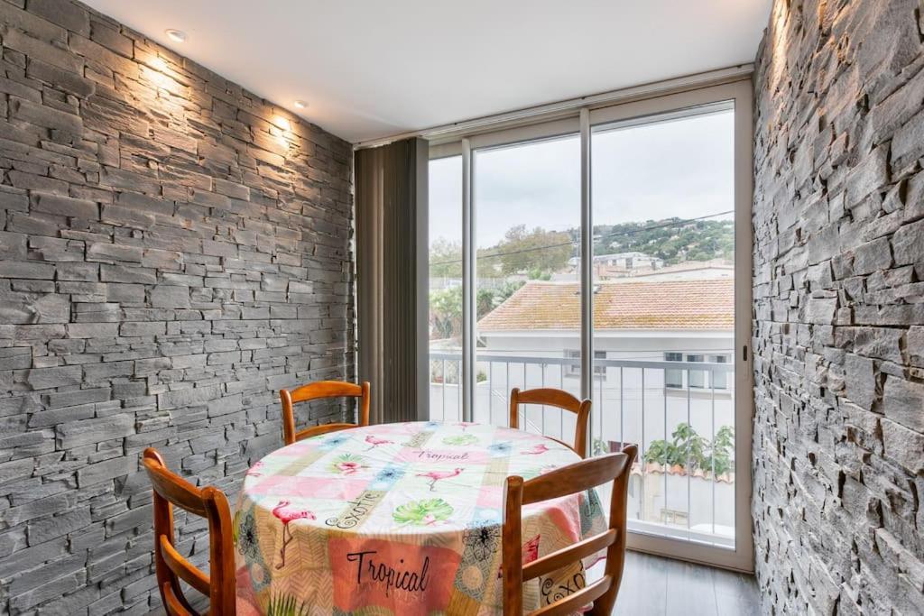 Appartement T4 Centre Ville Sete Tout Confort 3 Chambres 外观 照片